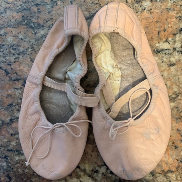 Ballet slippers - Picture 2 of 6